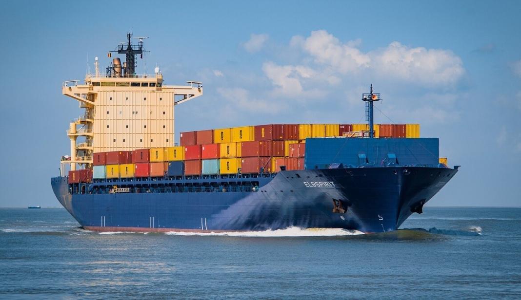 container ship