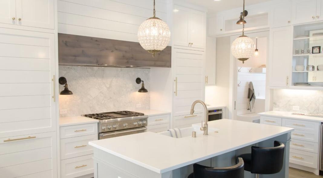 a smart home with lighting and Eletronic devices 